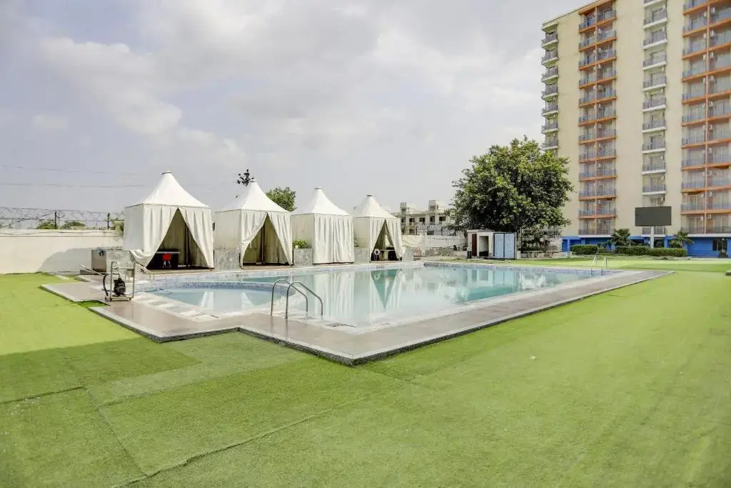 Oyo Flagship 93038 Hotel Regal Stay