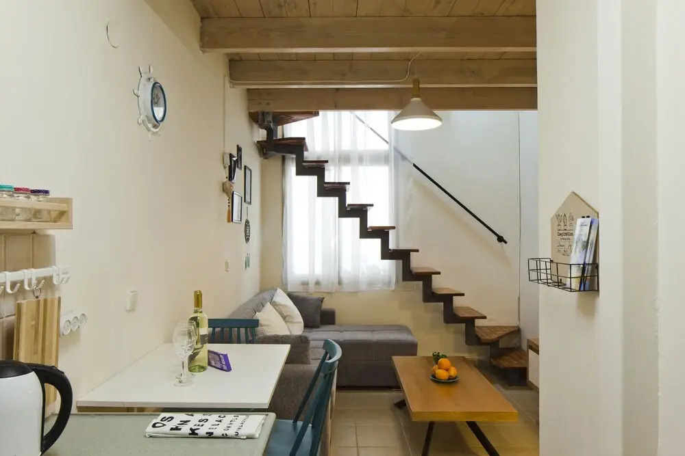 Stylish flat at Rothschild boulevard