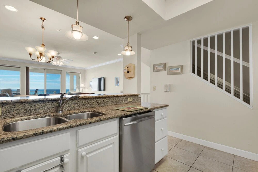 Sea Shell 3 Bedroom Townhouse by RedAwning