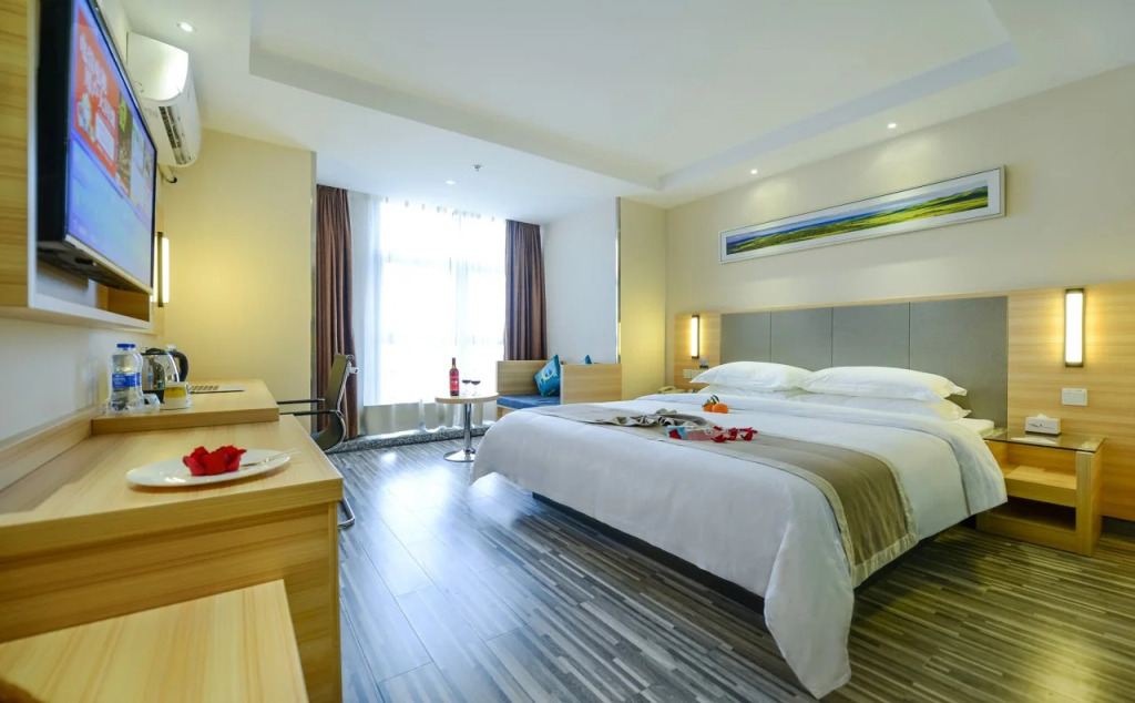 City Comfort Inn