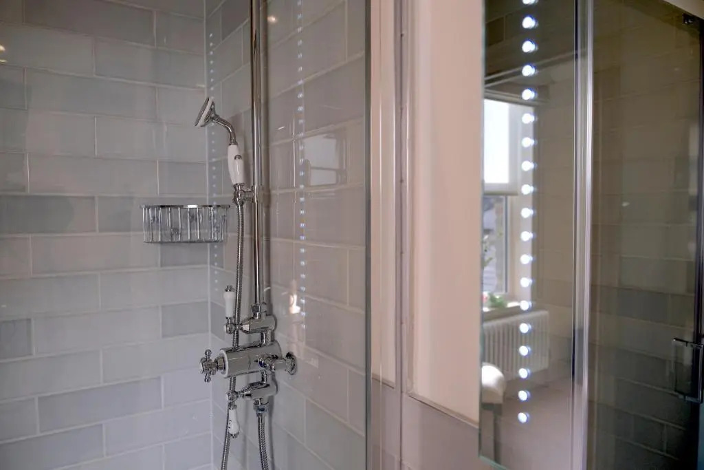 Derwent House Apartments