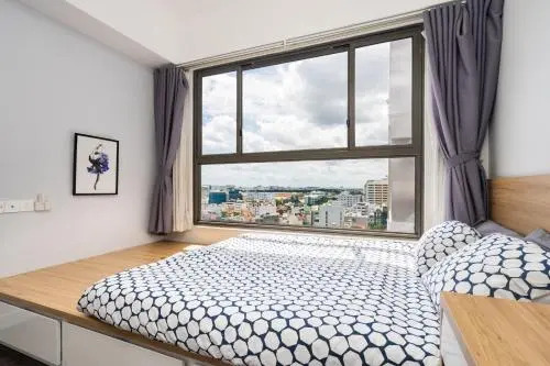 KIRAKUAN PARKVIEW 2BR Pool/Gym/Balcony