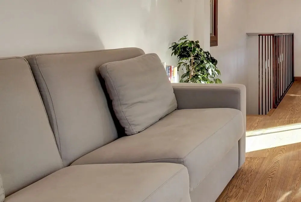 Modern Apartment with Terrace