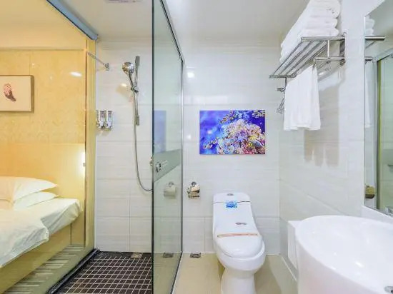 Ganglong Business Hotel