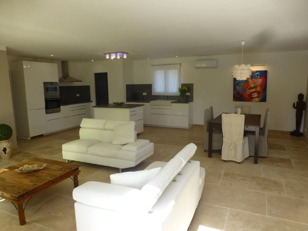 Villa With 3 Bedrooms in Lirac, With Private Pool, Enclosed Garden and