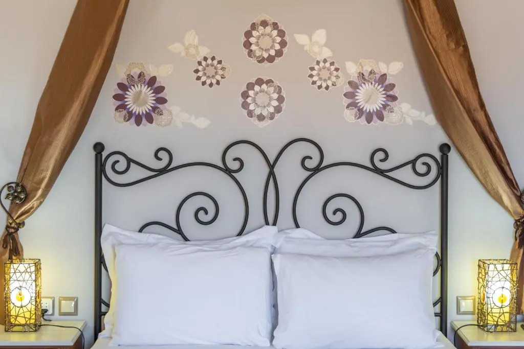Orama Suites Milos