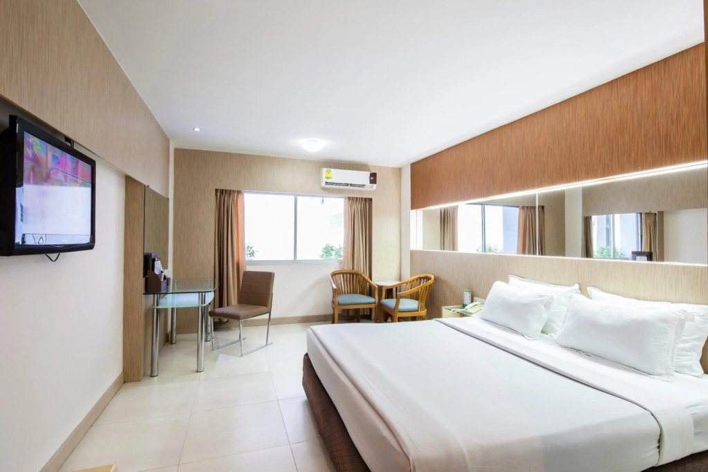 Golden City Rayong Hotel
