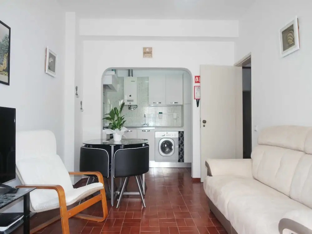 B21 - Seashell Apartment in Downtown Lagos