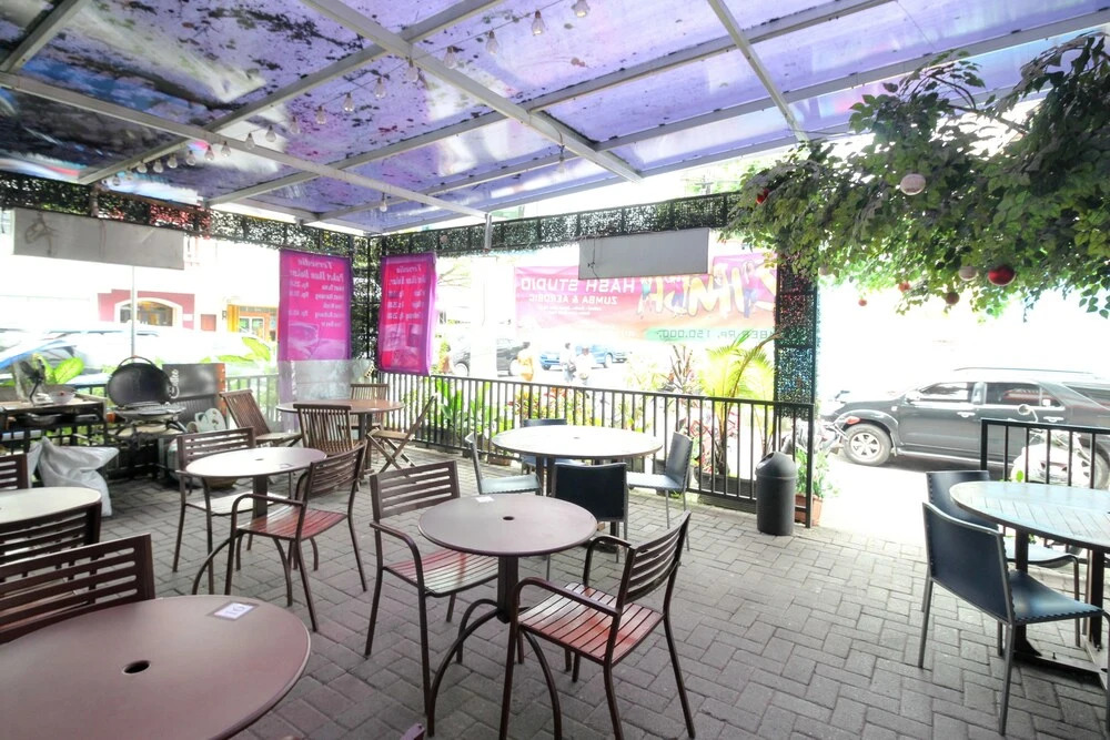 Airy Ranotana Sario Sam Ratulangi 222 Manado