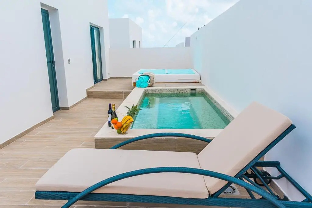 Private Picuzzi in New Penthouse Los Corales, 404