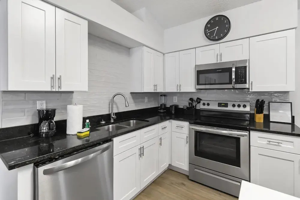 Amazing 4/3 House With Private Pool, Near Disney!