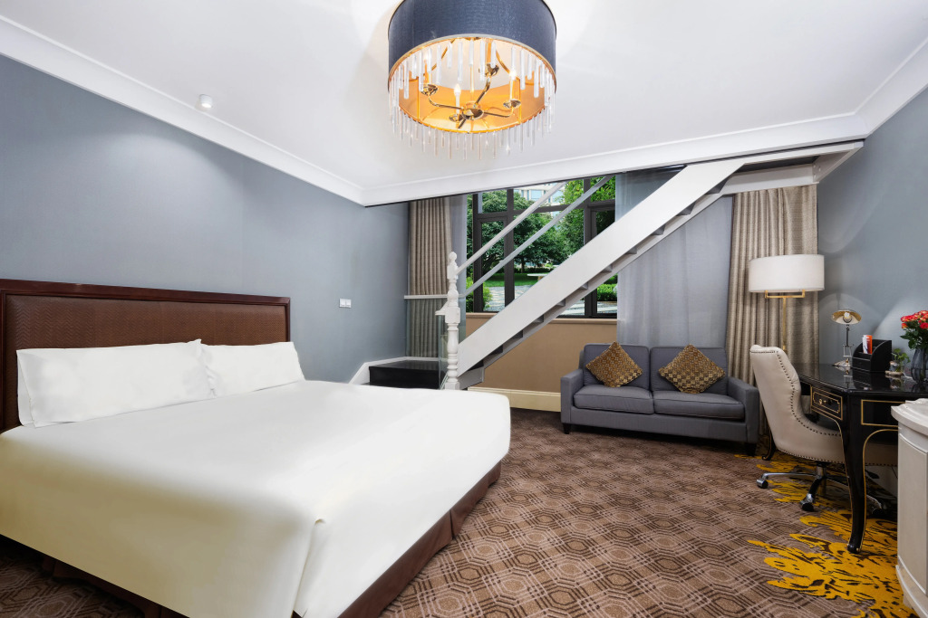 Crowne Plaza Zhengzhou by IHG