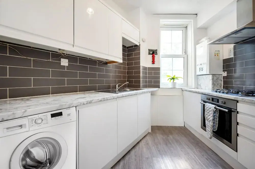 Modern London stay near Nothing Hill