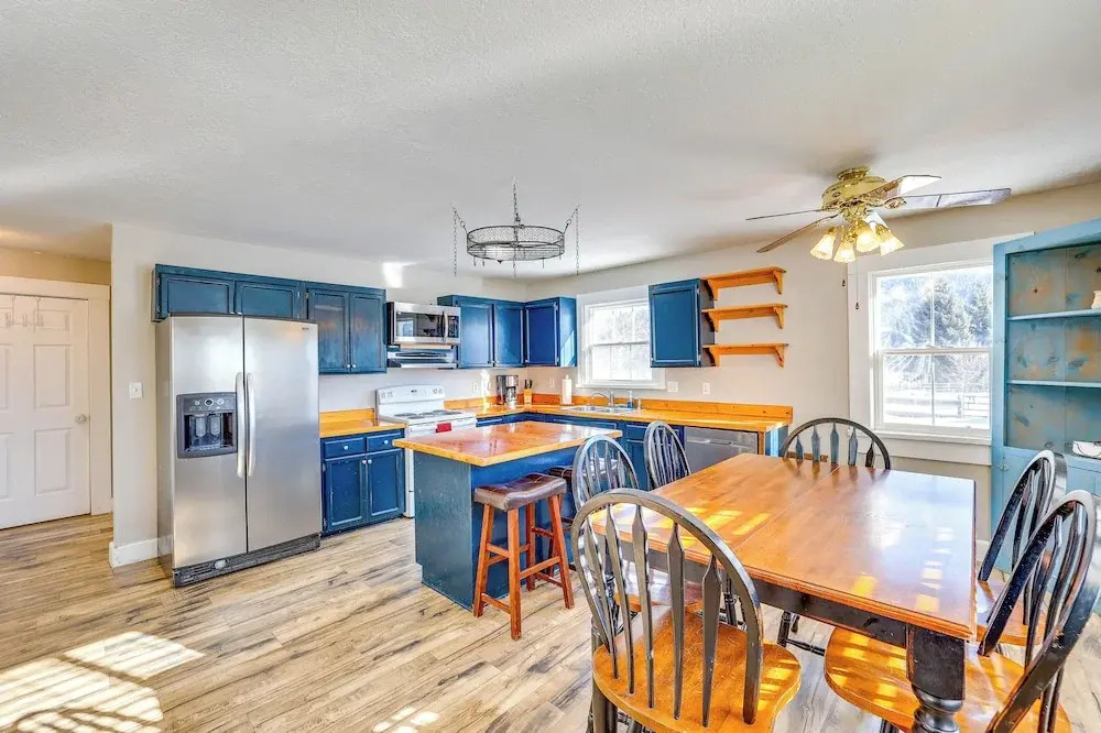 Fish, Hike & More: Garden Valley Family Home