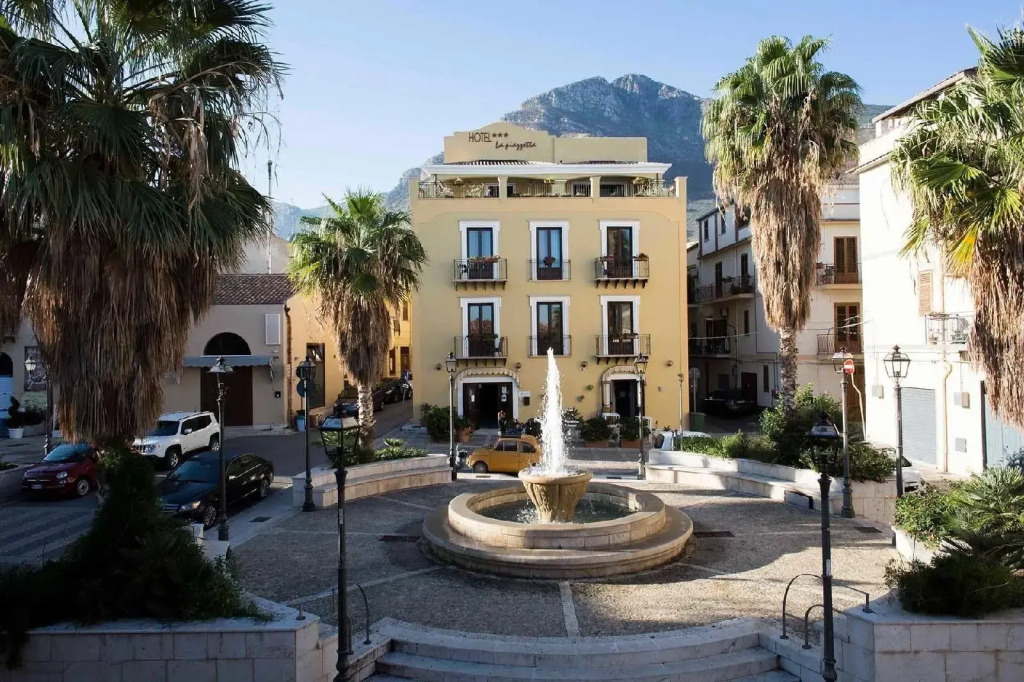 Hotel La Piazzetta