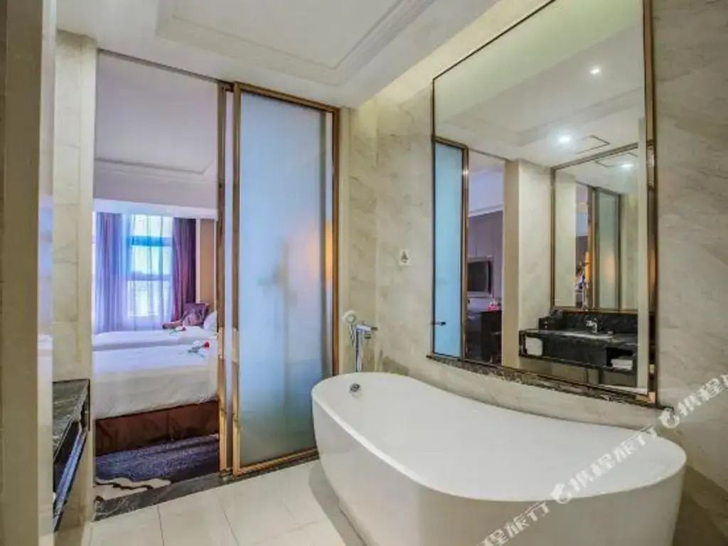 Venus Royal Hotel