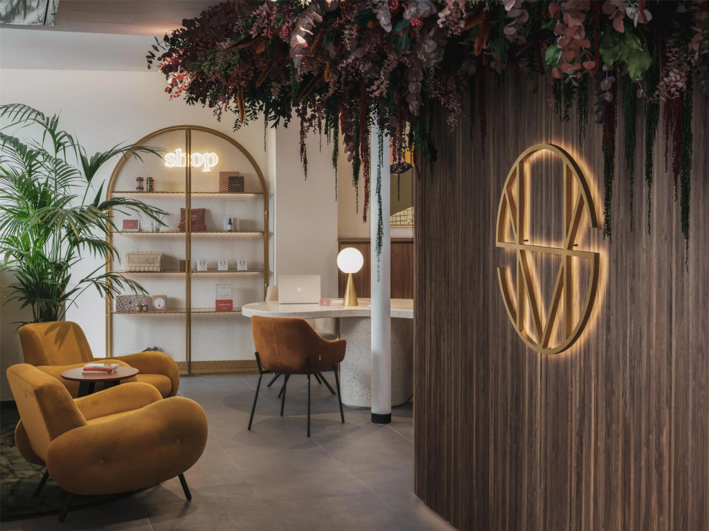Seven Hotel Paris