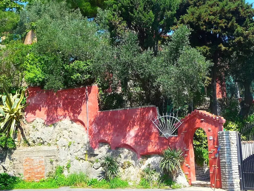 Cozy Holiday Home in Lerici Italy with Sea Nearby