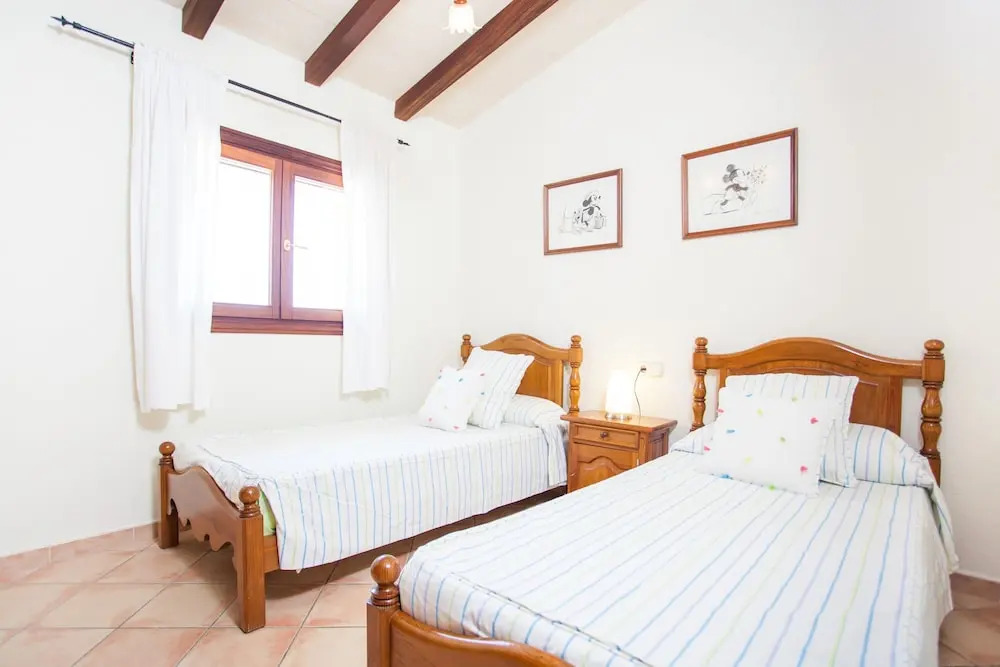 Ses Nines