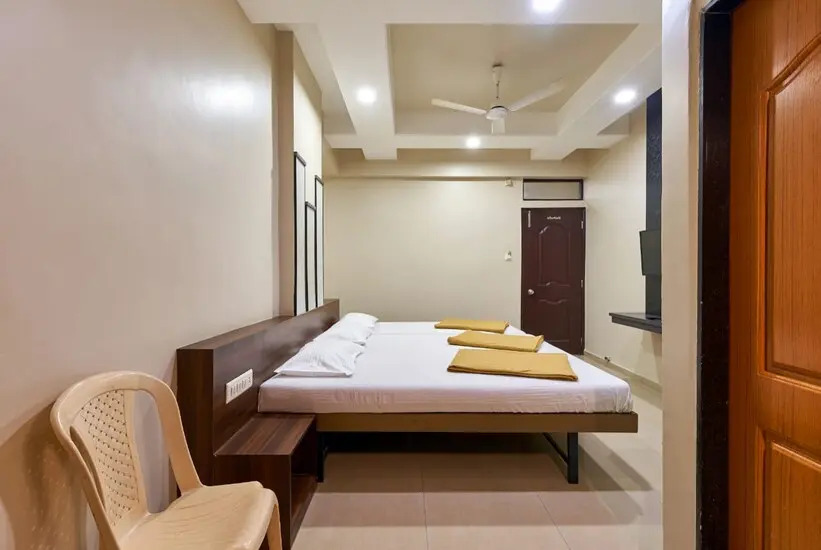 Hotel Raama Grand Lodging Kolhapur