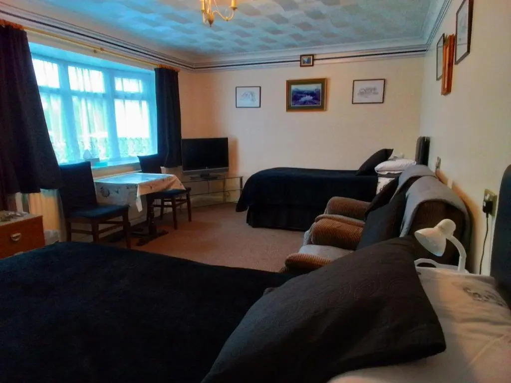 Y-NOT Guest House