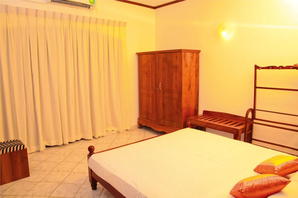 Prince Beach Hotel Bentota