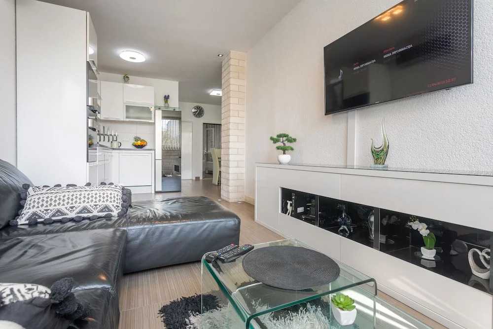 Split City Apartment
