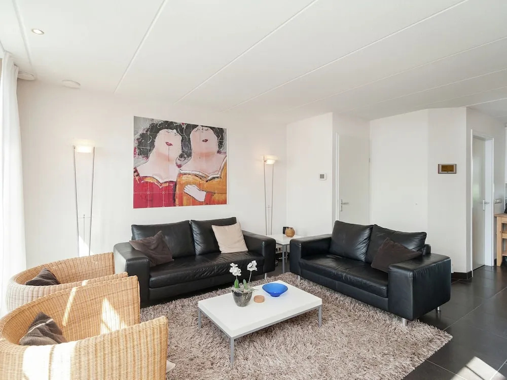 Luxury Villa with Boathouse & Jetty near Stavoren