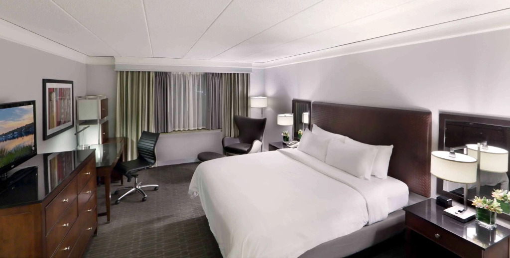 Hilton Mystic
