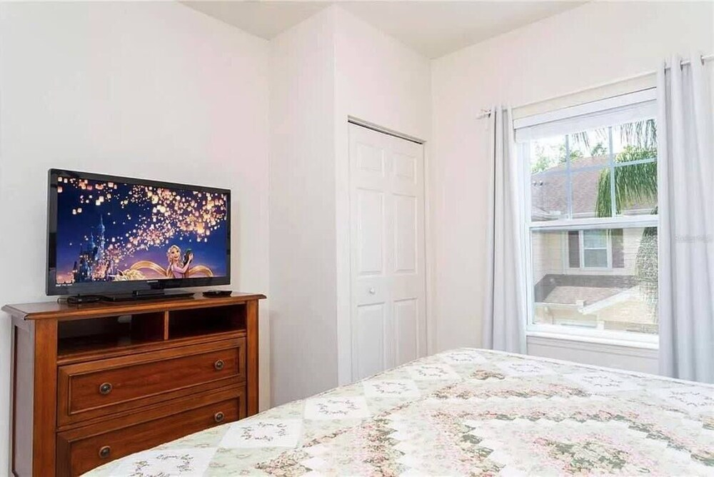 Marvelous 3 Bd Close To Disney @ Lucaya Resort 107 5364