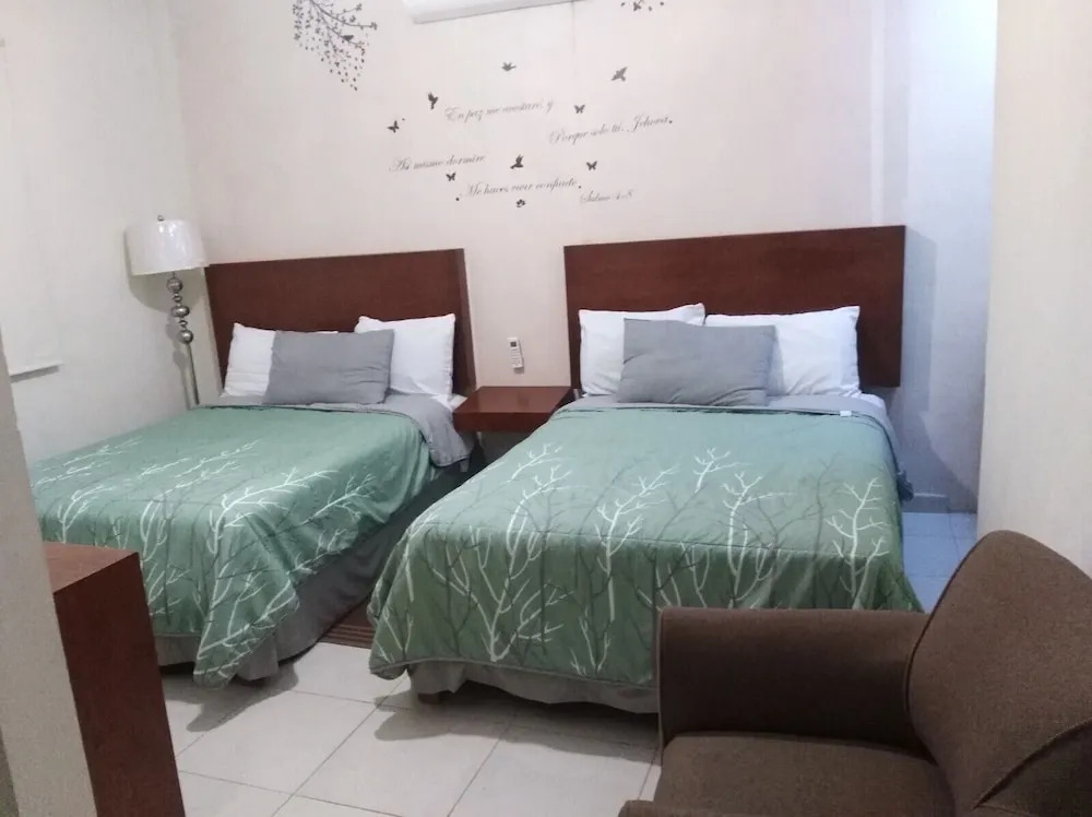 Residencia Uribe - Beautiful House With Private Pool