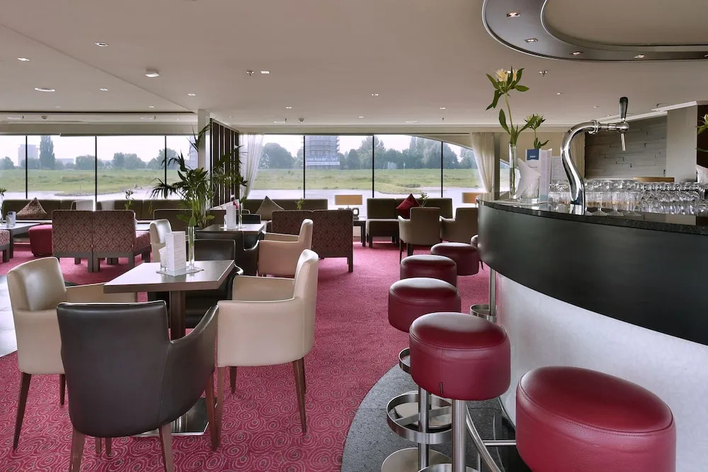 Hotelships Holland - HS Leonora - Messe