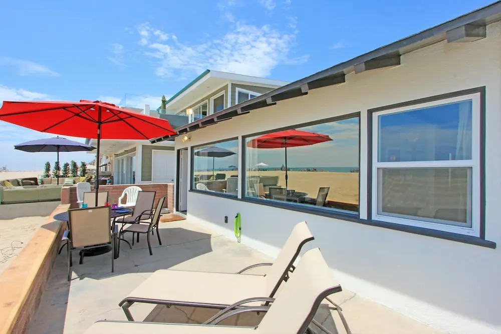 4801 Seashore Drive Deja 4 Bedroom Home