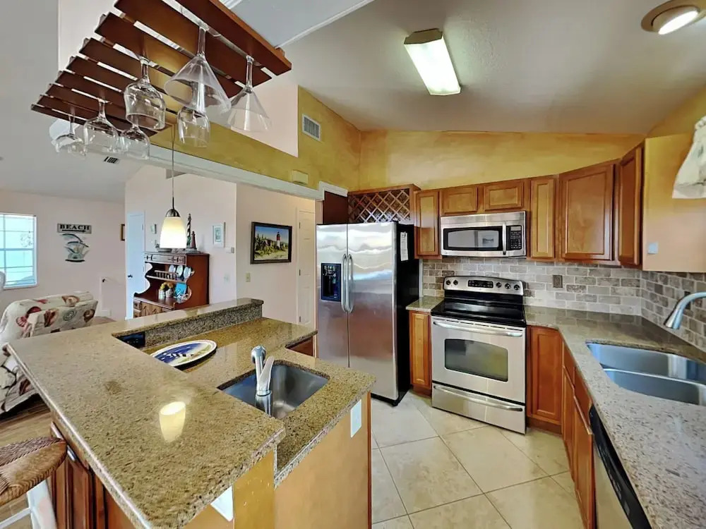 Seascape Beachhouse by Distinctive Beach Rentals