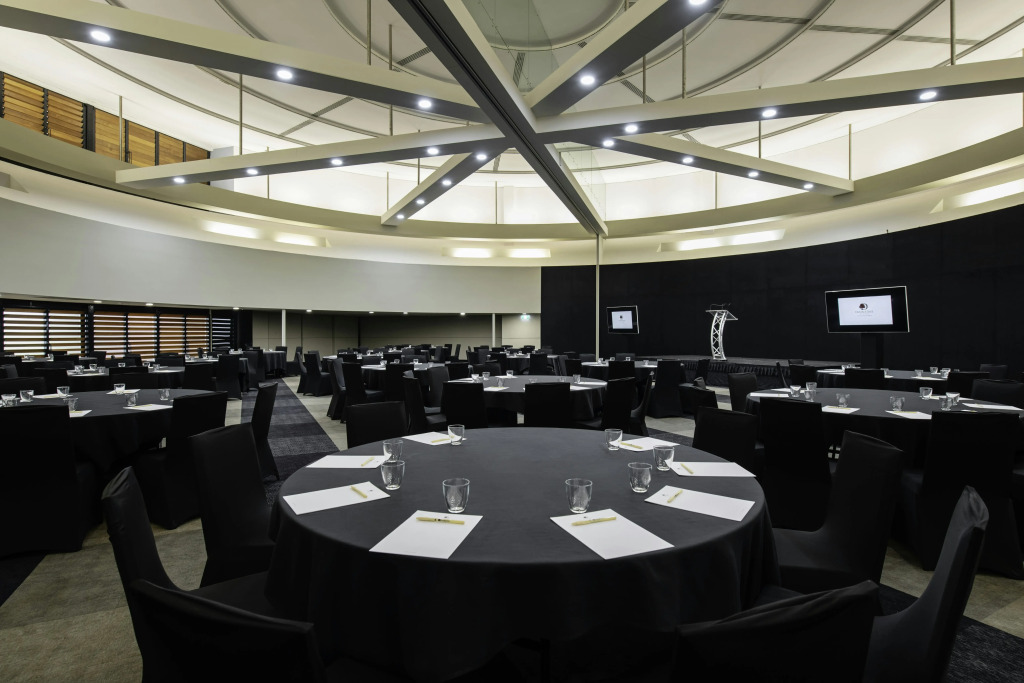 DoubleTree by Hilton Esplanade Darwin