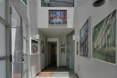Silver Box Beverly Hills Apartment
