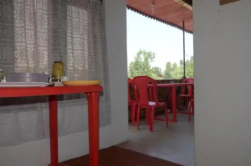 Howrah Guest House
