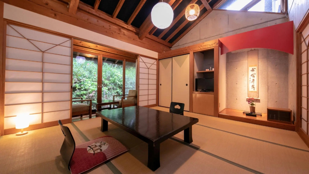 Yamae Onsen Hotaru