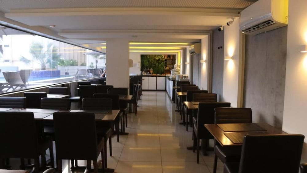 Flat 327-GF na praia de Cabo Branco