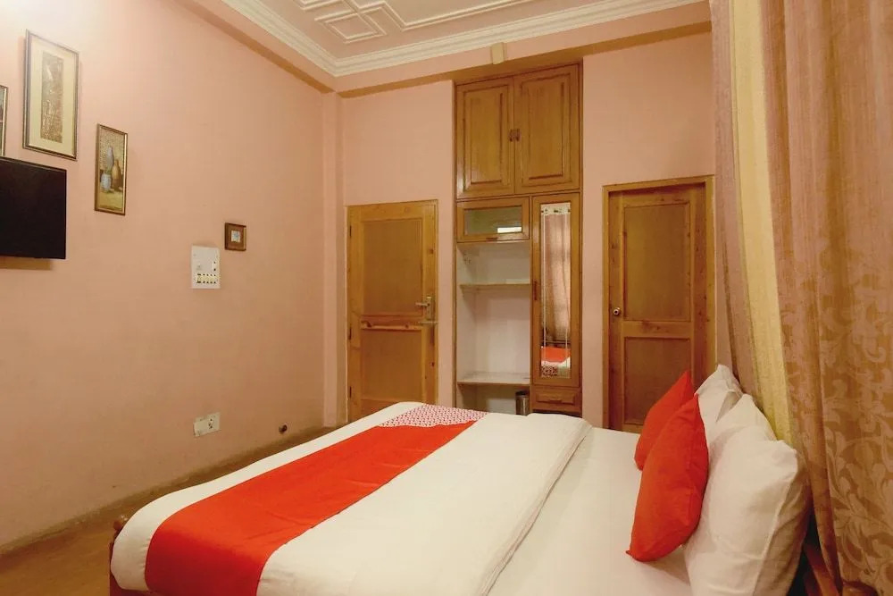 OYO 18674 Airport Inn Hotel