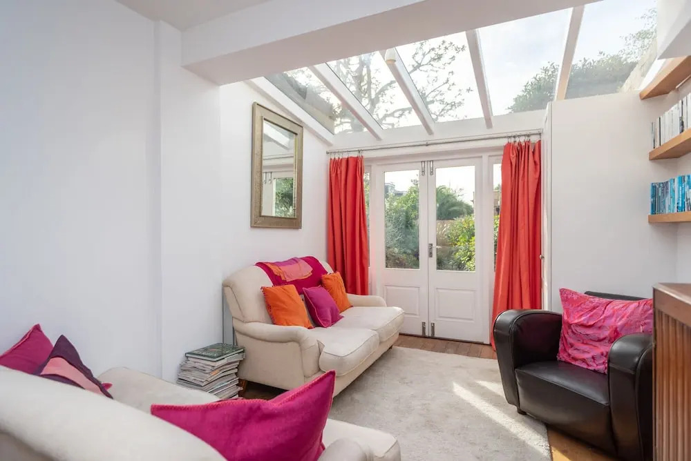 Cosy 1 Bedroom Flat With Garden in Lovely Chiswick