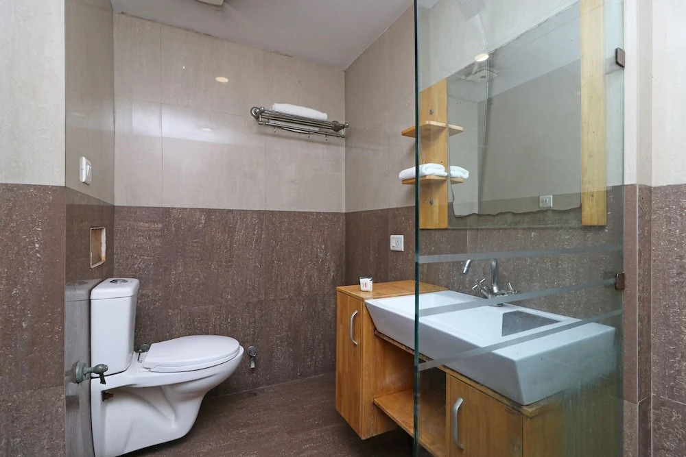 OYO 10887 Hotel West View