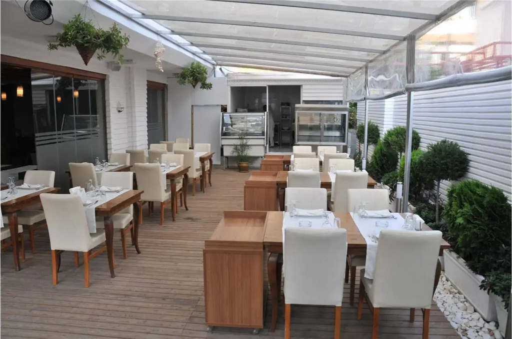 Teos Hotel