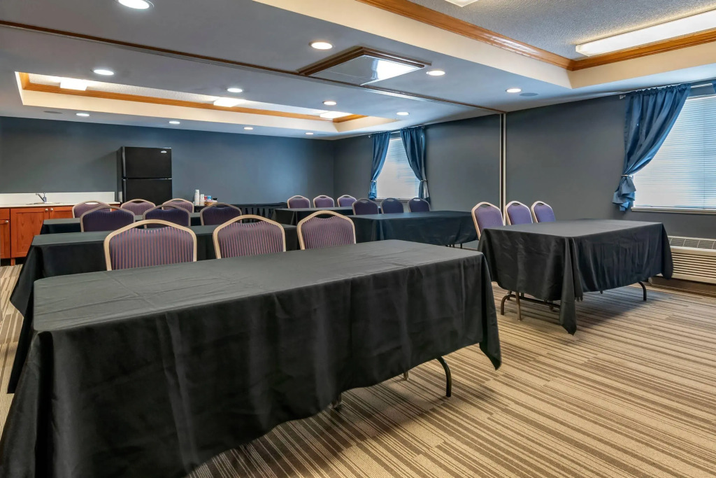 MainStay Suites Emporia