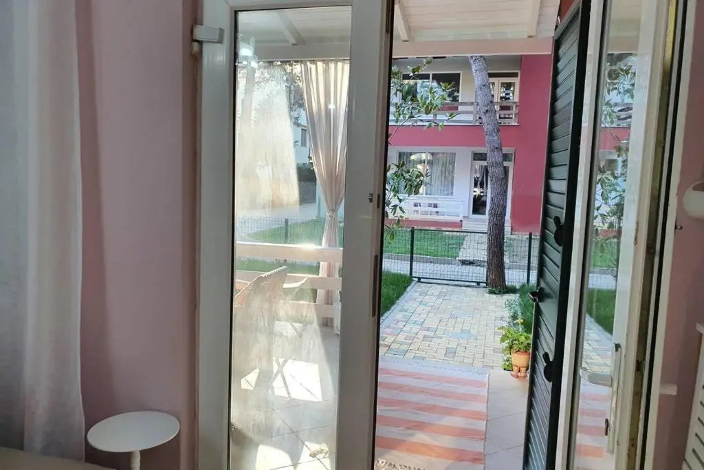 Beach Villa in Golem