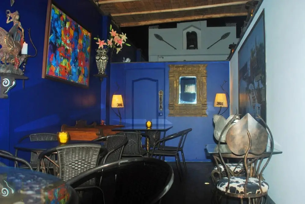 Blue Shark Apartments