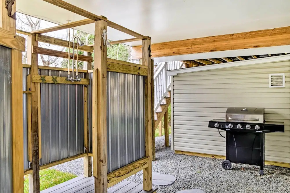 Shell Cottage w/ BBQ: 4 Mi to Bethany Beach