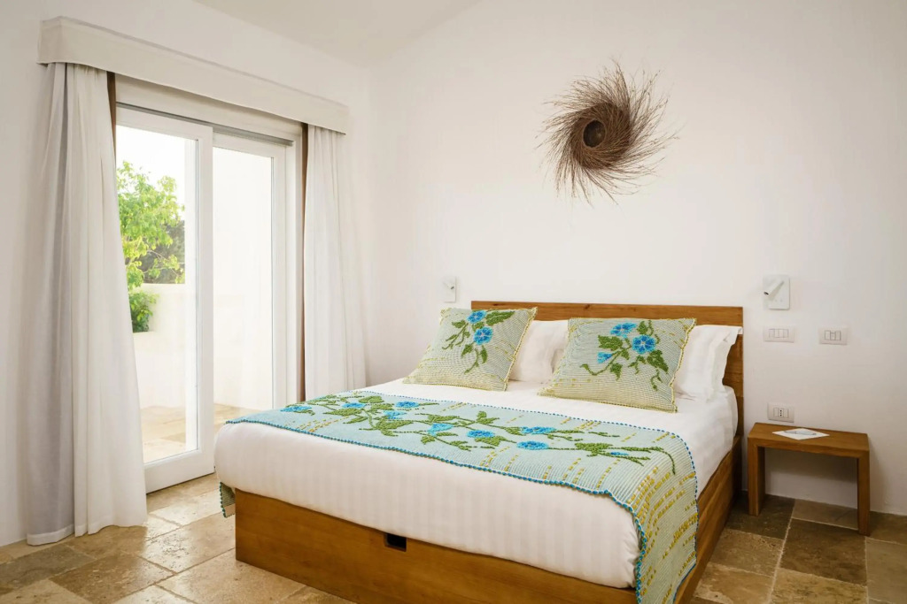 Sant Efis Hotel