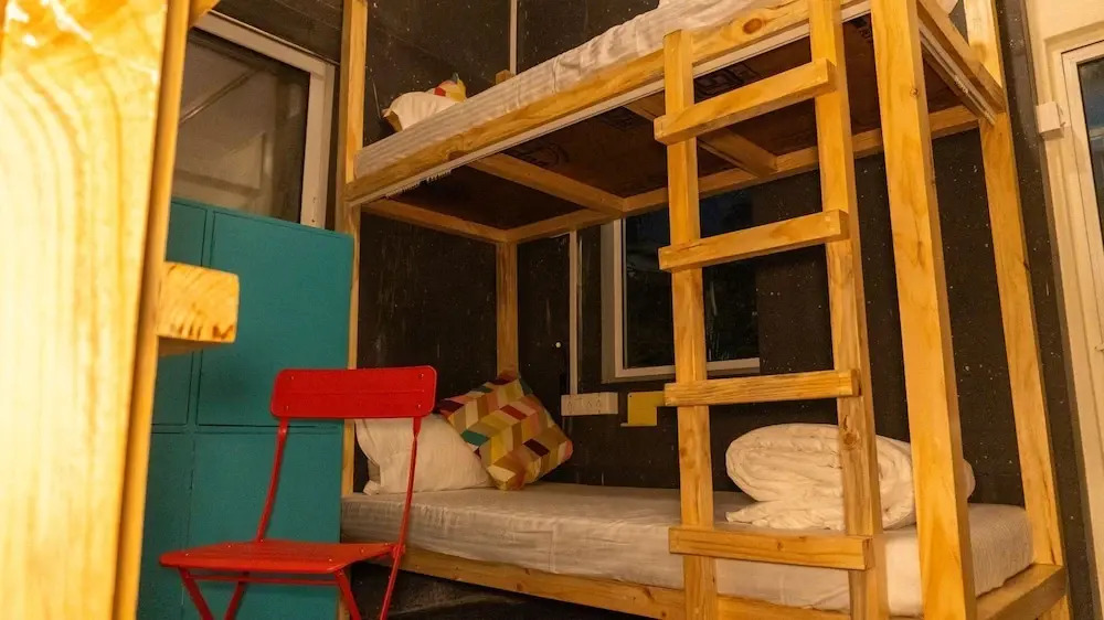 Locomo Hostel Mini - 9 mins from airport