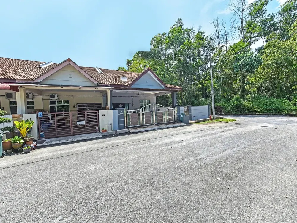 OYO Home 90584 Dz Homestay Bukit